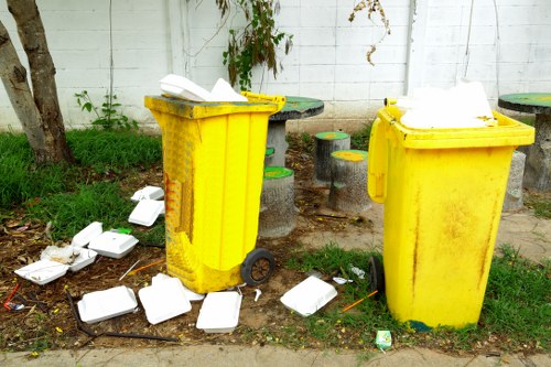 Recycling process for construction waste